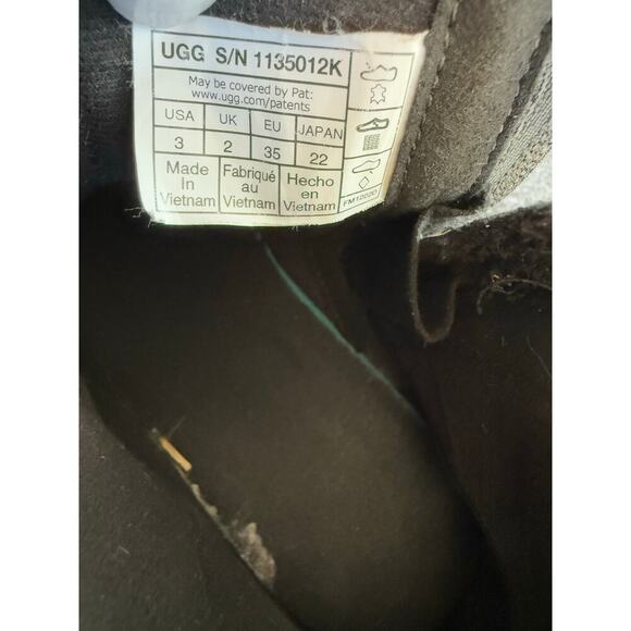 UGG Women's Ashton Short Boot Size 3 Black - Picture 9 of 9